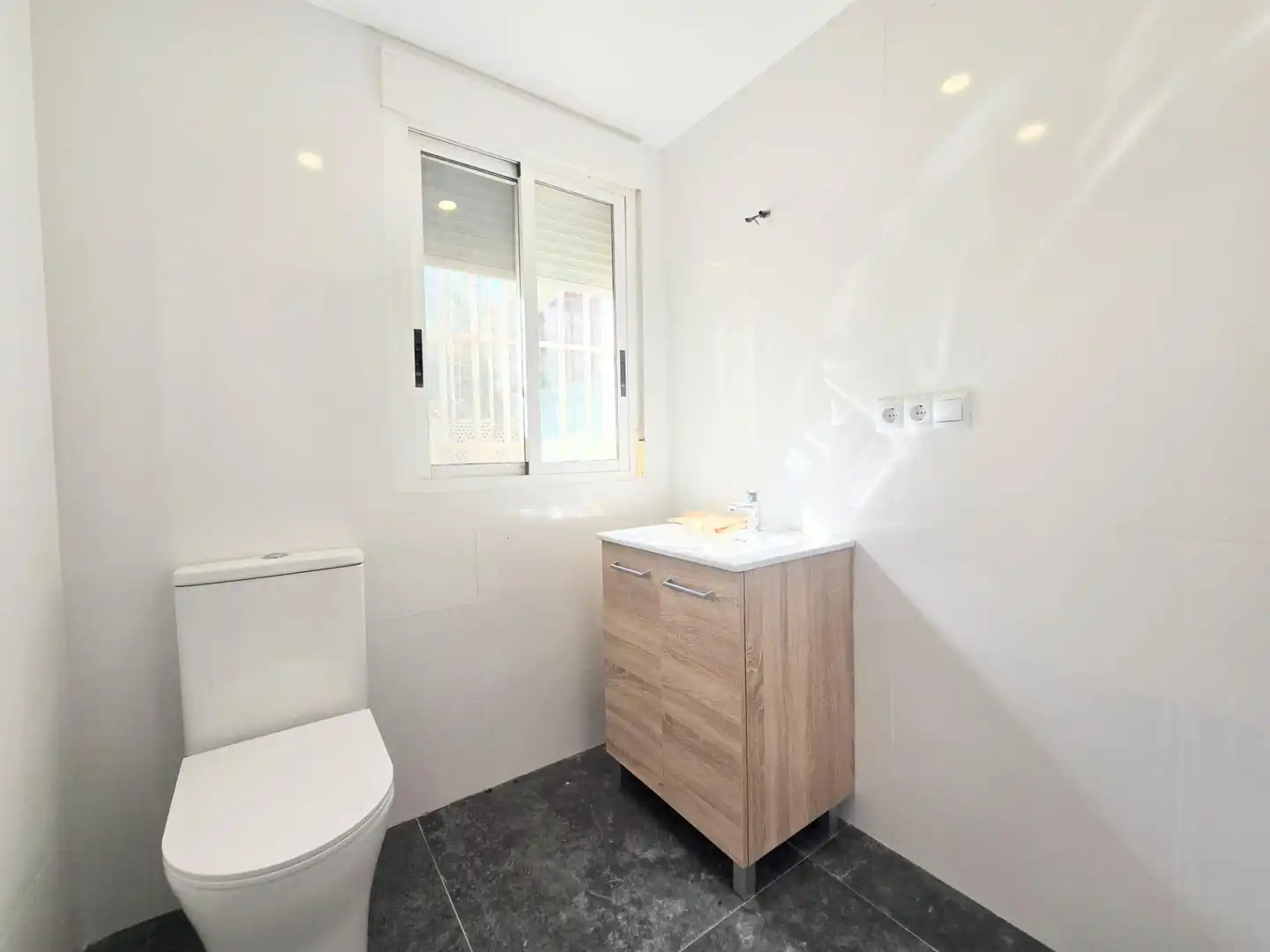 Bathroom of Houses for sale in Aspe