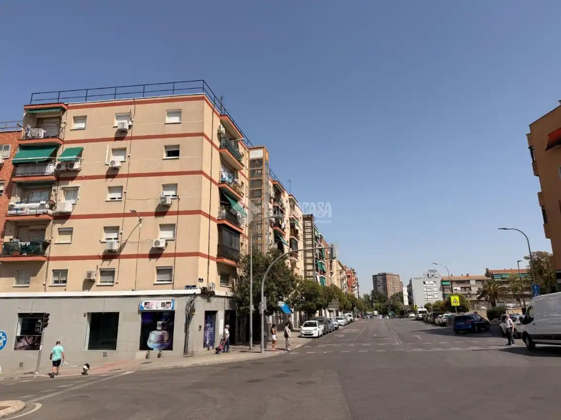 Vista exterior de Pis en venda en Madrid amb Aire condicionat, Calefacció i Moblat
