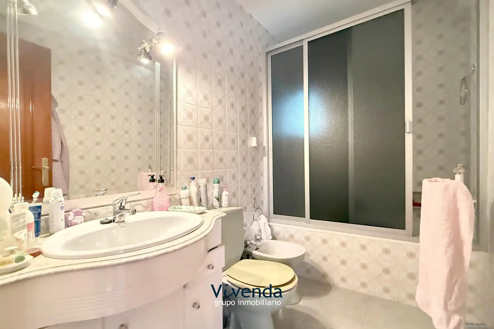 Baño de Piso en venta en Móstoles con Calefacción, Parquet y Terraza