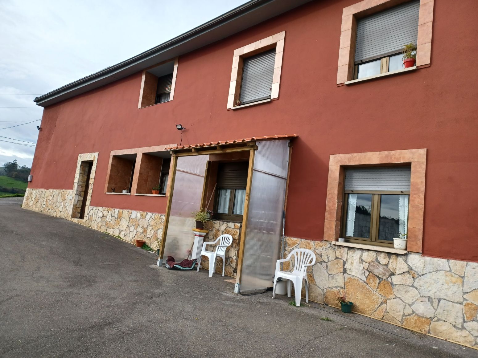 Exterior view of House or chalet for sale in Gijón   with Heating, Parquet flooring and Terrace