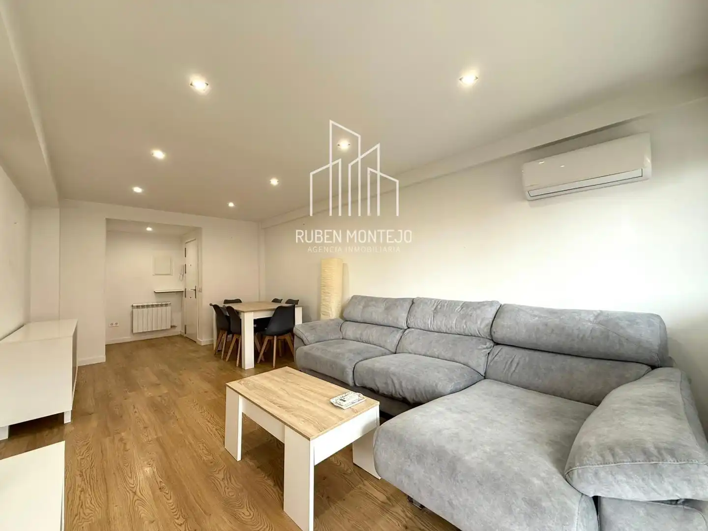 Exterior view of Flat for rent in Terradillos  with Air Conditioner, Heating and Terrace