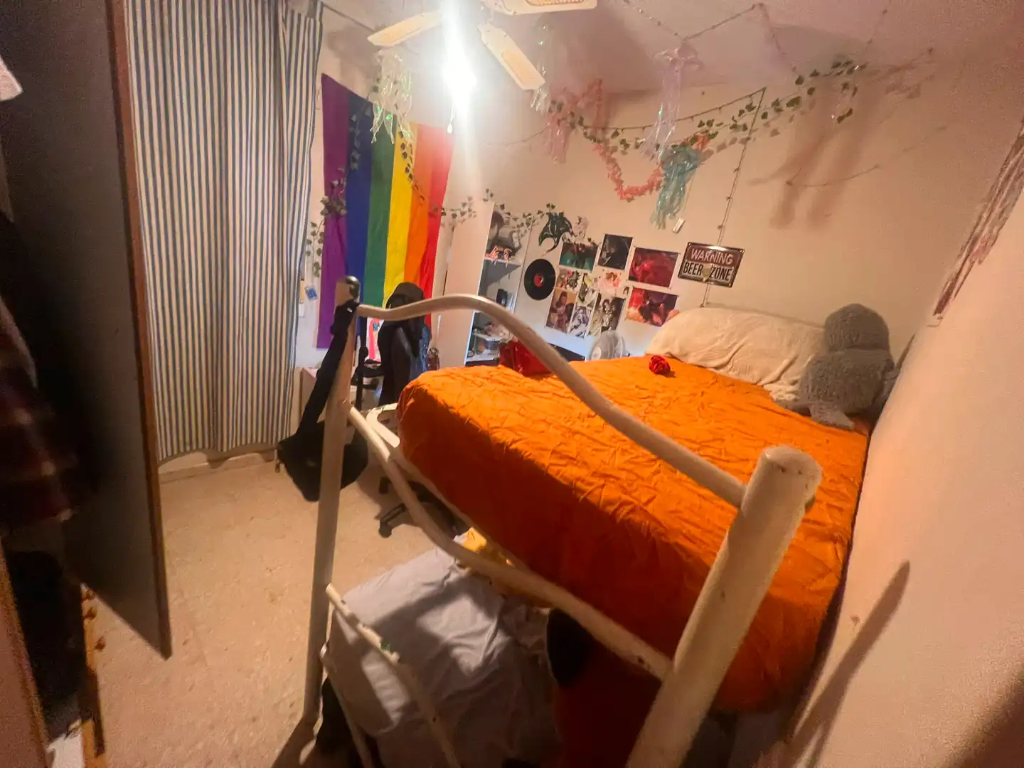 Bedroom of Flat for sale in Sevilla  with Air Conditioner, Terrace and Furnished