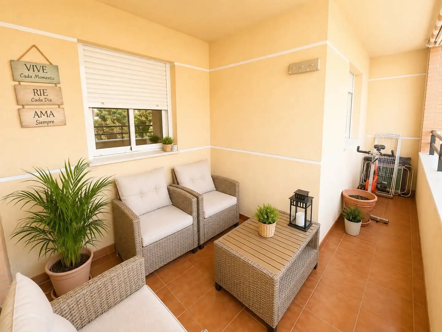 Flat with pool for sale in Calle Lora del Río, imagen 25