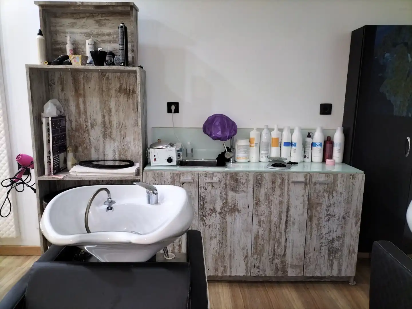 Baño de Local en traspaso en Barcelona con Aire acondicionado, Calefacción y Amueblado