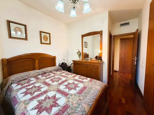 Bedroom of Flat for sale in Montgat  with Air Conditioner, Heating and Parquet flooring
