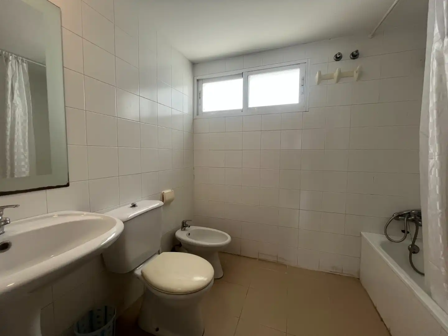 Bany de Pis en venda en Sagunto / Sagunt