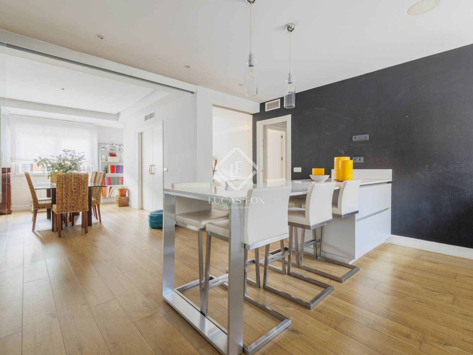 Cuina de Pis en venda en  Madrid Capital amb Aire condicionat, Traster i Piscina