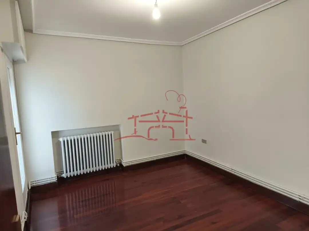Habitación de Piso en venta en Durango con Calefacción, Trastero y Balcón