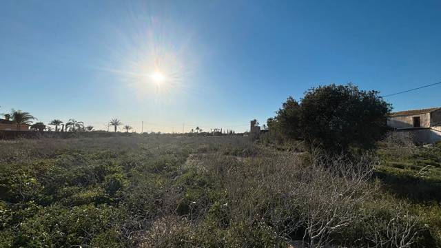 Terreno en Venta en Camí de Casas Juntas en Alzabares