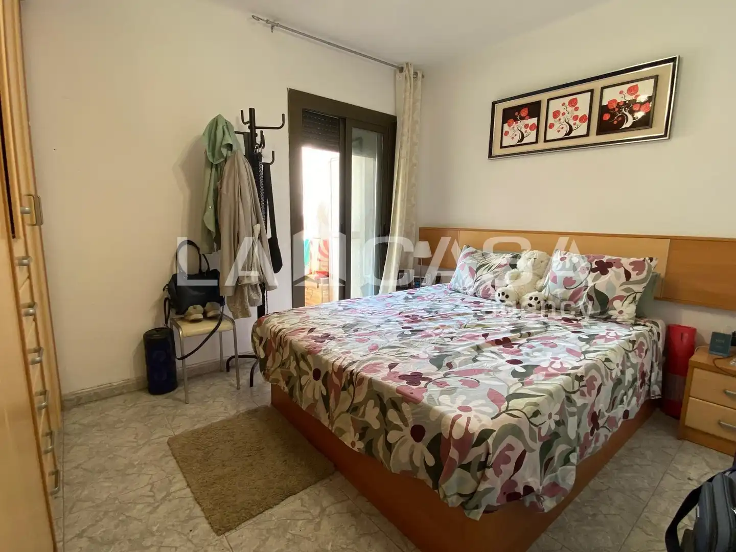 Habitación de Piso en venta en Santa Coloma de Gramenet con Balcón