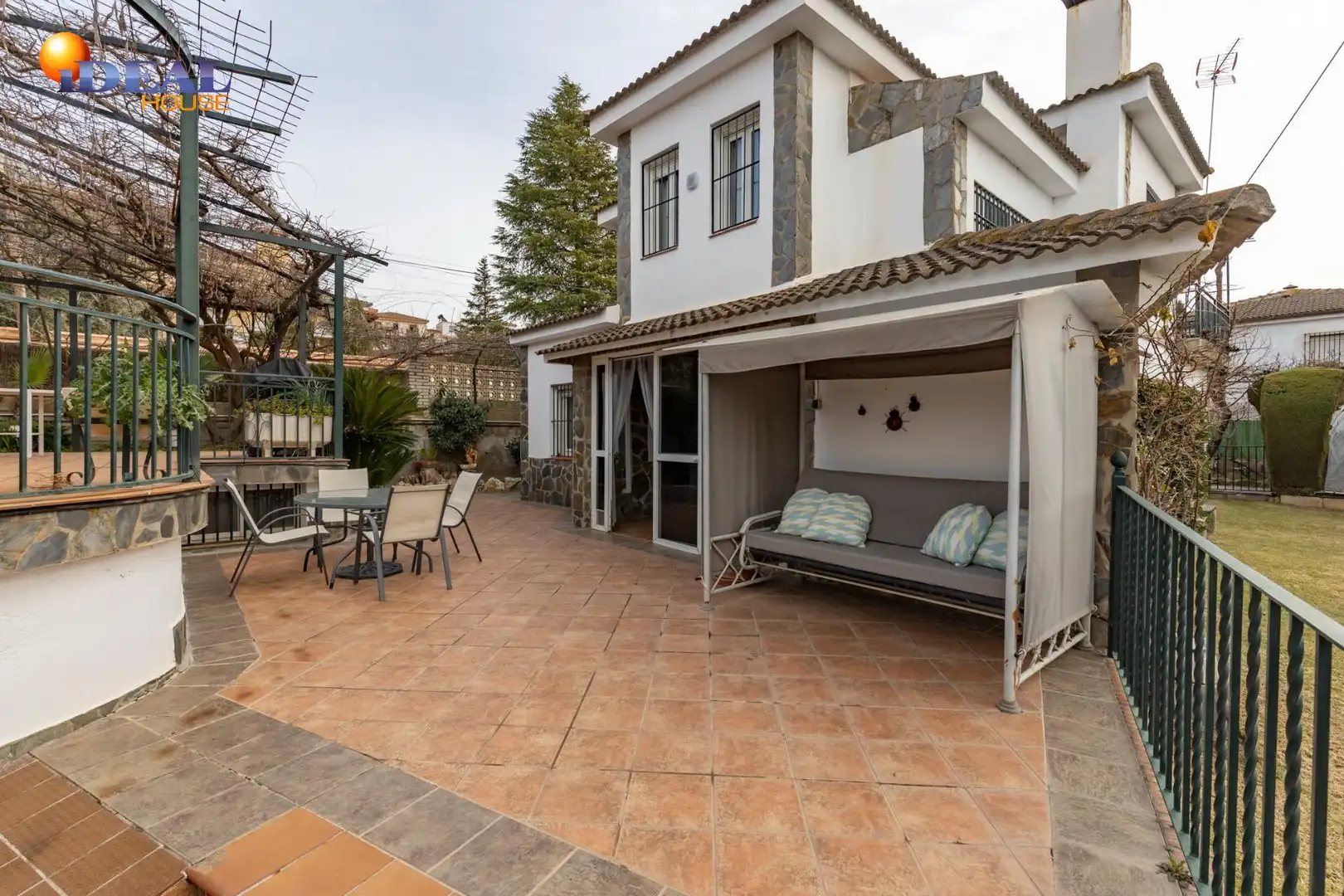 Villa mit Terrasse zum Verkauf in Calle Calle Borgoña, imagen 59