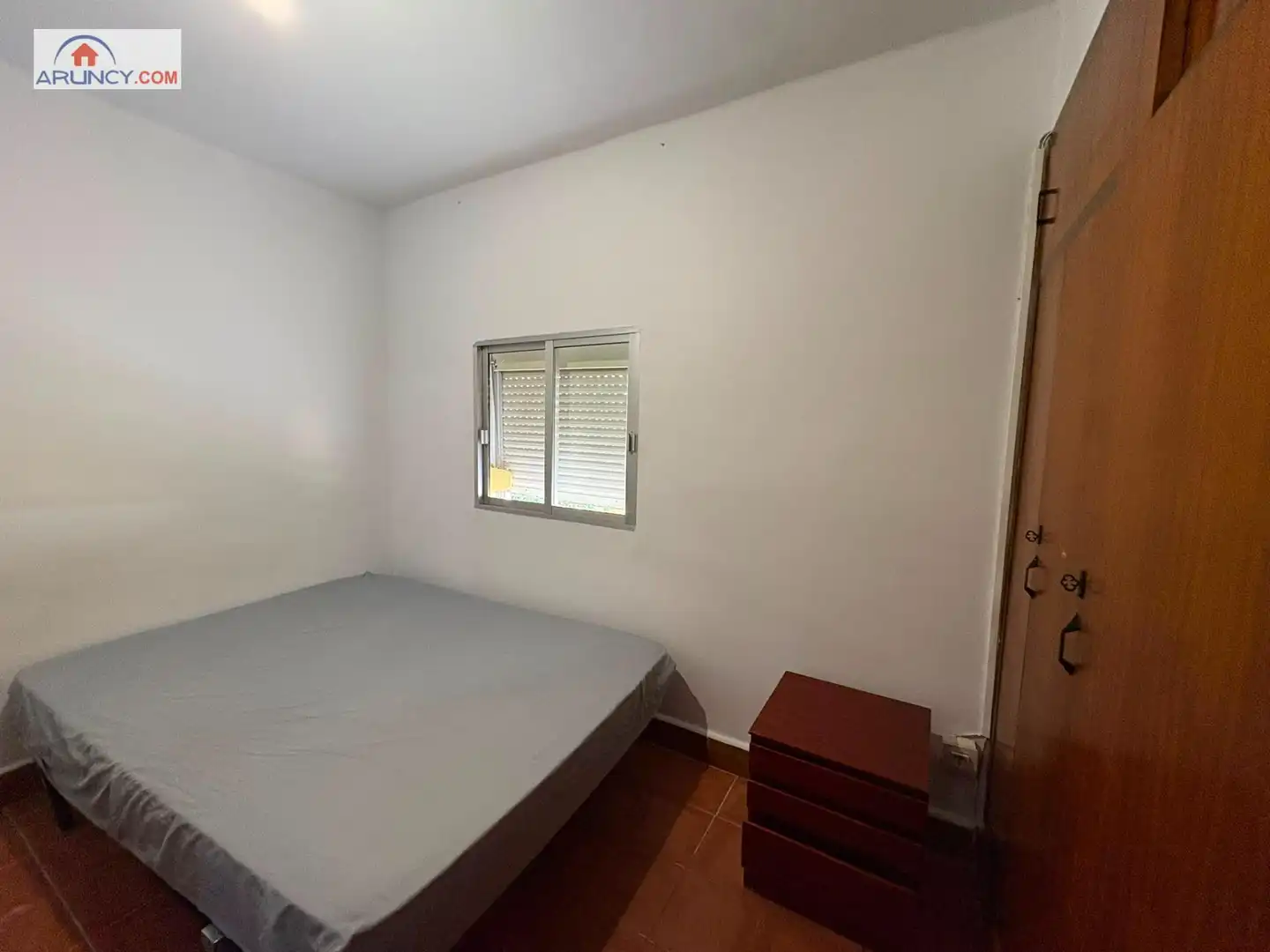 Schlafzimmer von Wohnung zur Miete in Sevilla mit Klimaanlage und Heizung