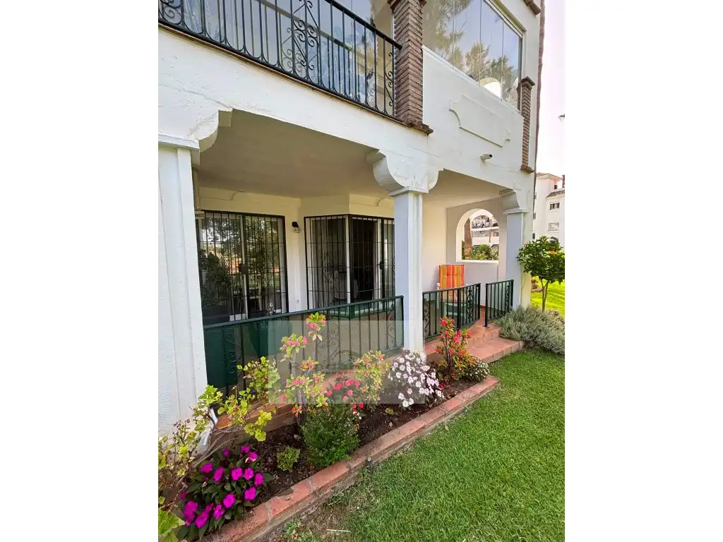 Garten von Wohnung zur Miete in Mijas
