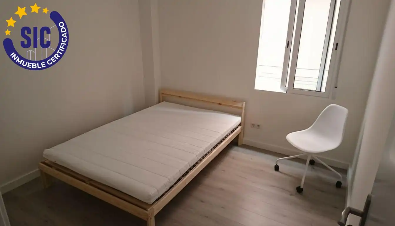 Habitación de Piso en venta en Valencia con Terraza