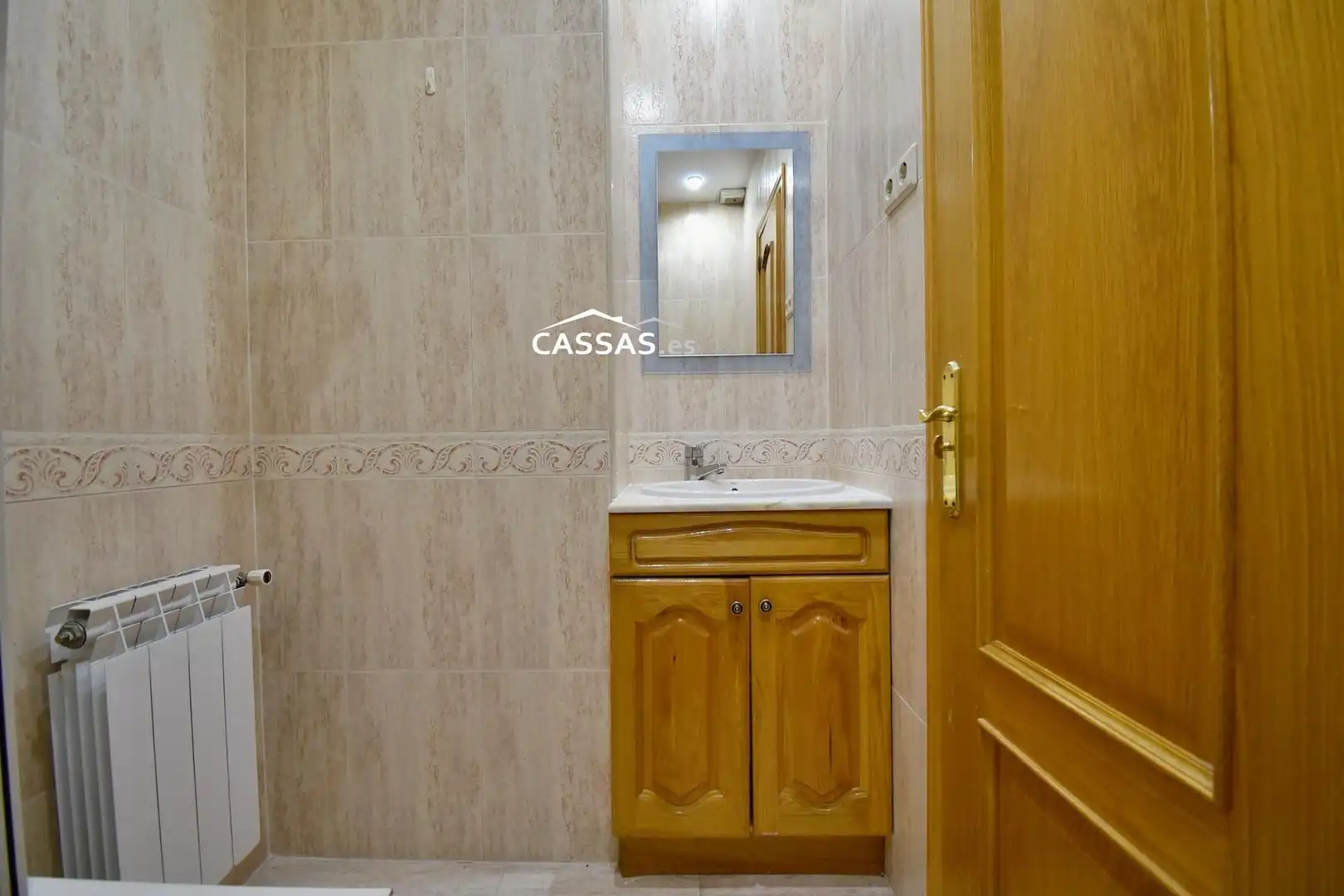 Bathroom of Flat for sale in Torrejón de Ardoz  with Heating and Parquet flooring
