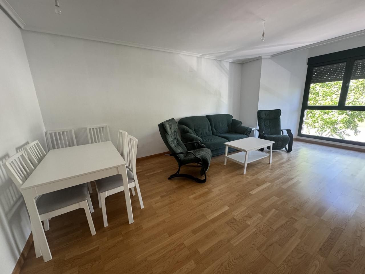 Sala d'estar de Pis de lloguer en Arcas del Villar amb Calefacció i Piscina comunitària