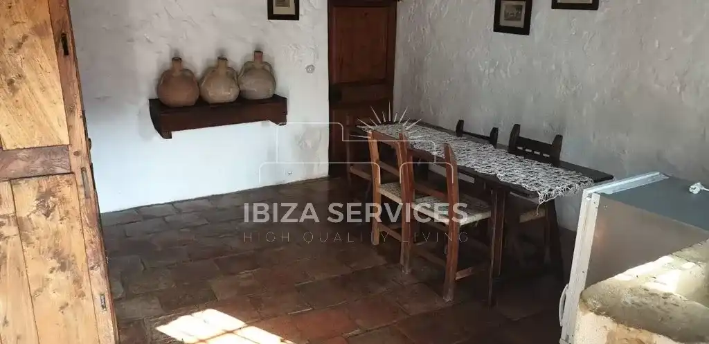 Chalet con piscina en venta en Sant Antoni de Portmany, imagen 3