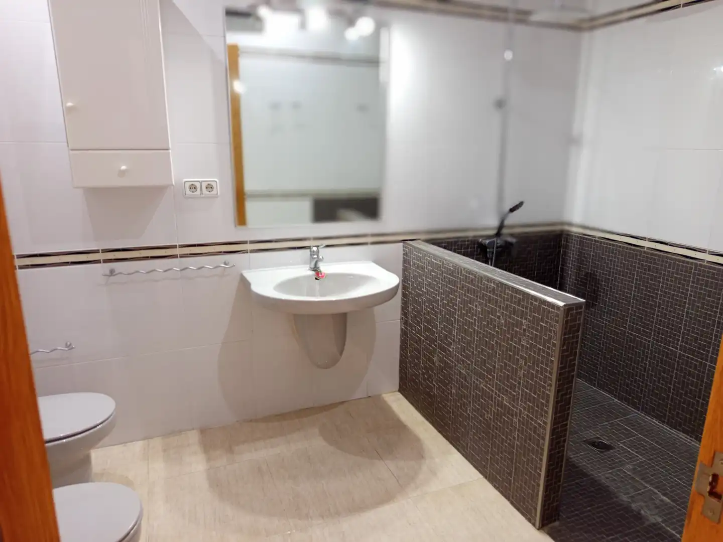 Bathroom of Houses for sale in Murcia  with Air Conditioner, Terrace and Storage room