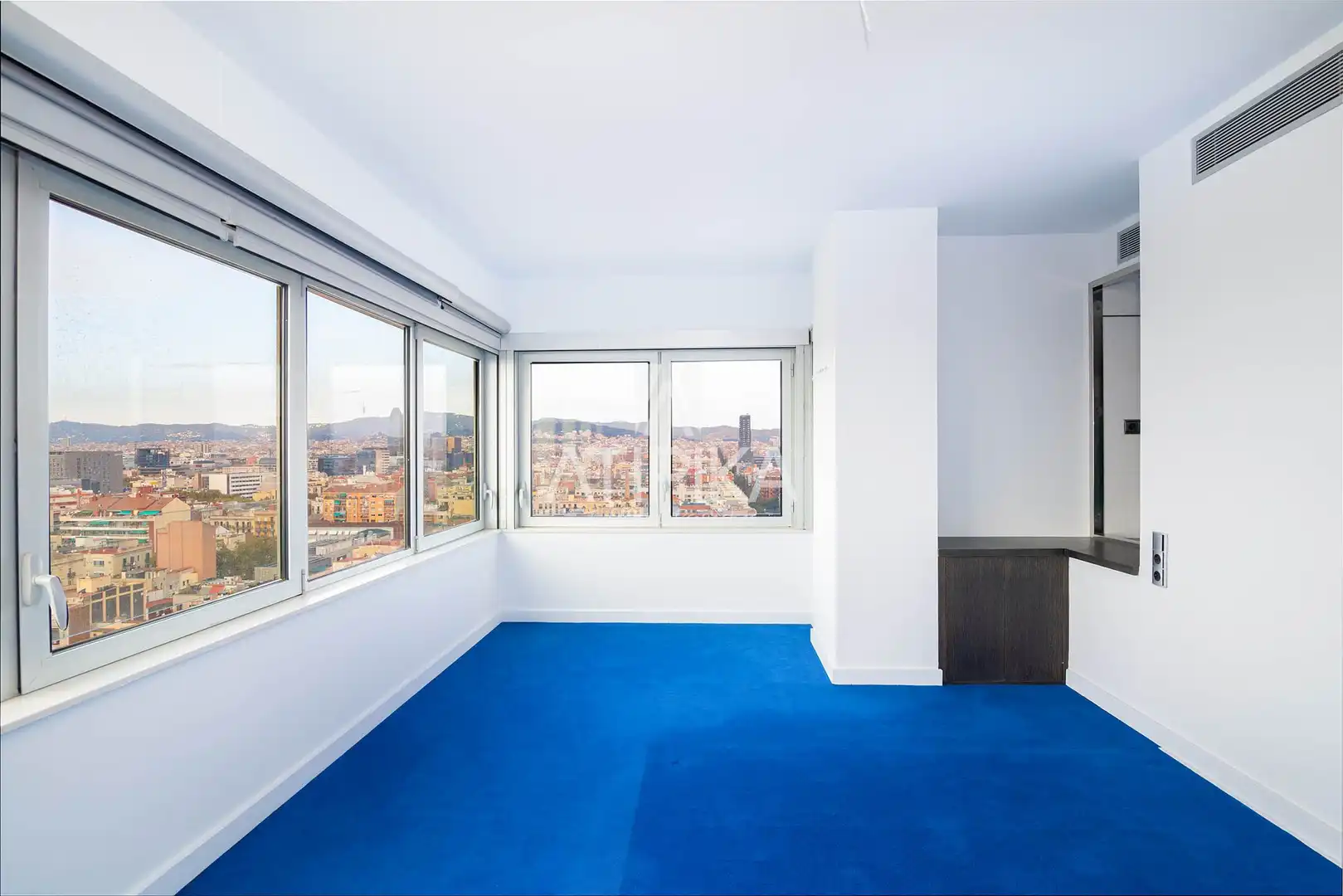 Habitación de Ático en venta en Barcelona con Aire acondicionado, Parquet y Terraza