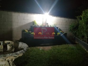 Adossat amb jardí en venda a Valverde de la Virgen