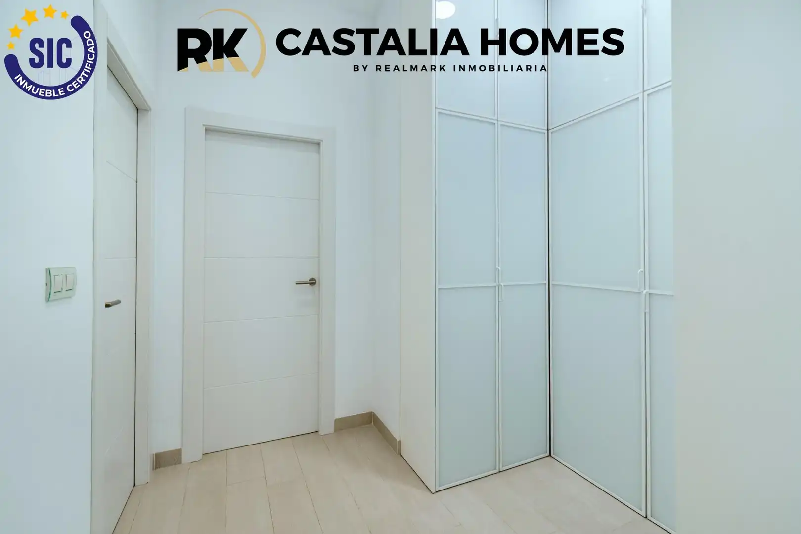 Schlafzimmer von Einfamilien-Reihenhaus zum Verkauf in Castellón de la Plana / Castelló de la Plana mit Klimaanlage, Privatgarten und Terrasse
