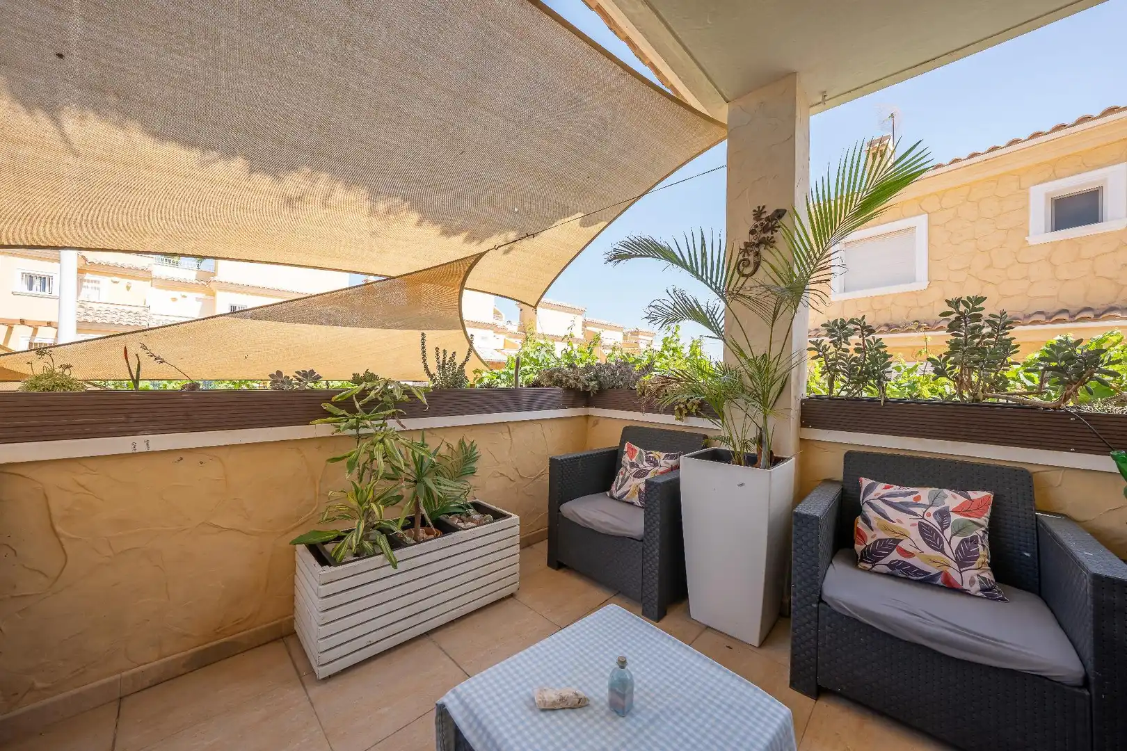 Terrassa de Casa adosada en venda en Torrevieja amb Piscina comunitària