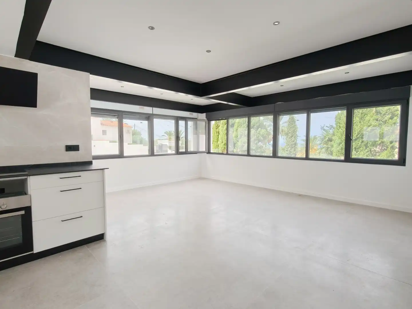 Villa con piscina in vendita a El Montgó, imagen 4
