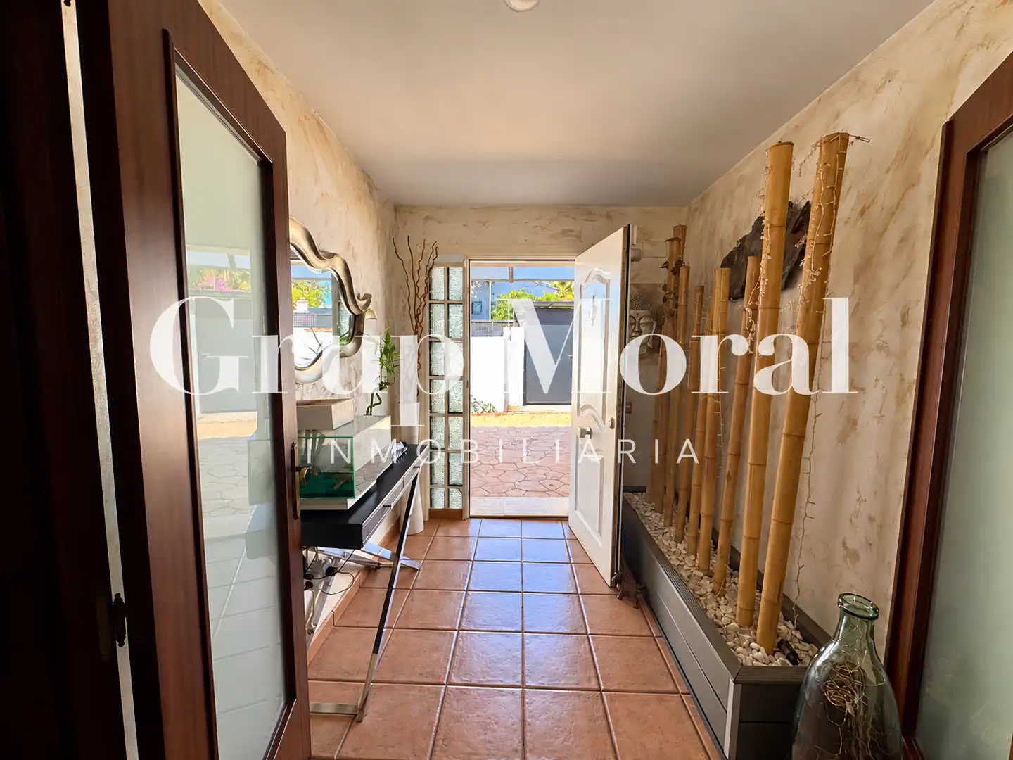 Casa amb piscina en venda a Carrer la Mercè, imagen 2