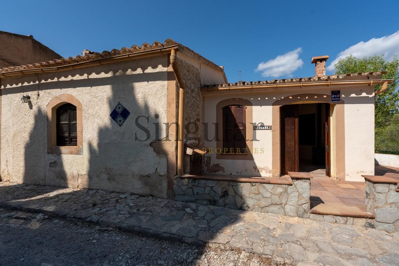 Vista exterior de Casa adosada en venta en Puigpunyent con Terraza