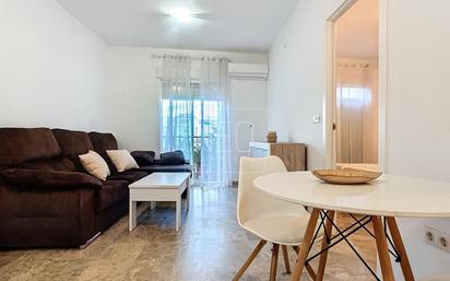 Living room of Flat for sale in Churriana de la Vega  with Air Conditioner and Parquet flooring