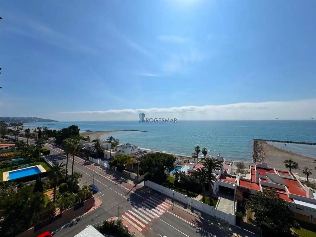 Apartament amb piscina en venda a Avenida Ferrandis Salvador 86
