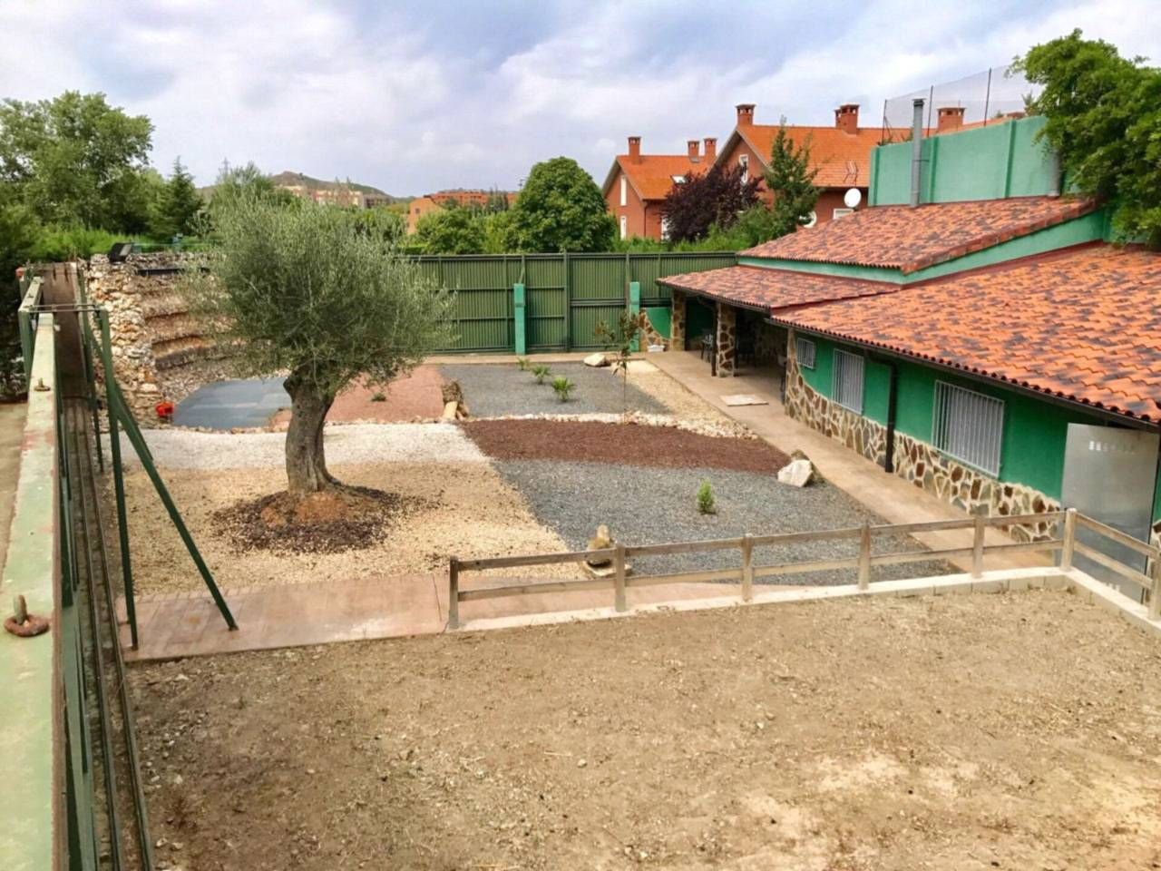 Garden of Residential to rent in Lardero