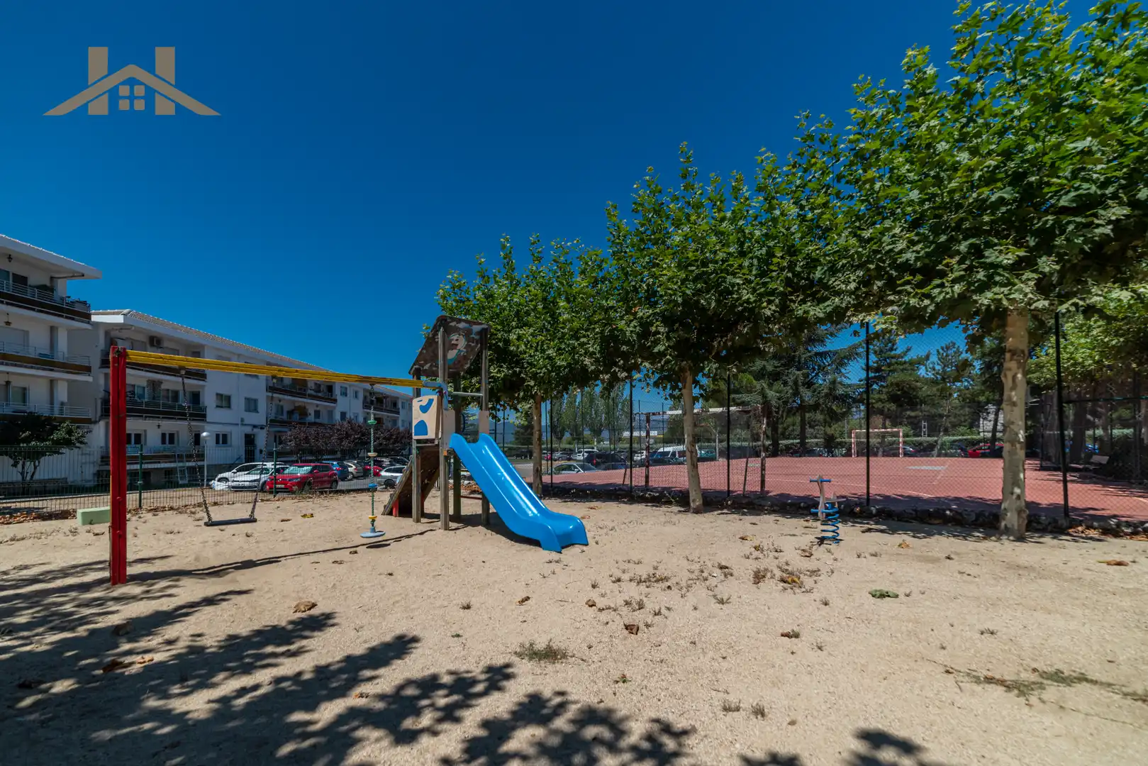 Aparcament de Pis en venda en Collado Villalba amb Aire condicionat, Calefacció i Terrassa