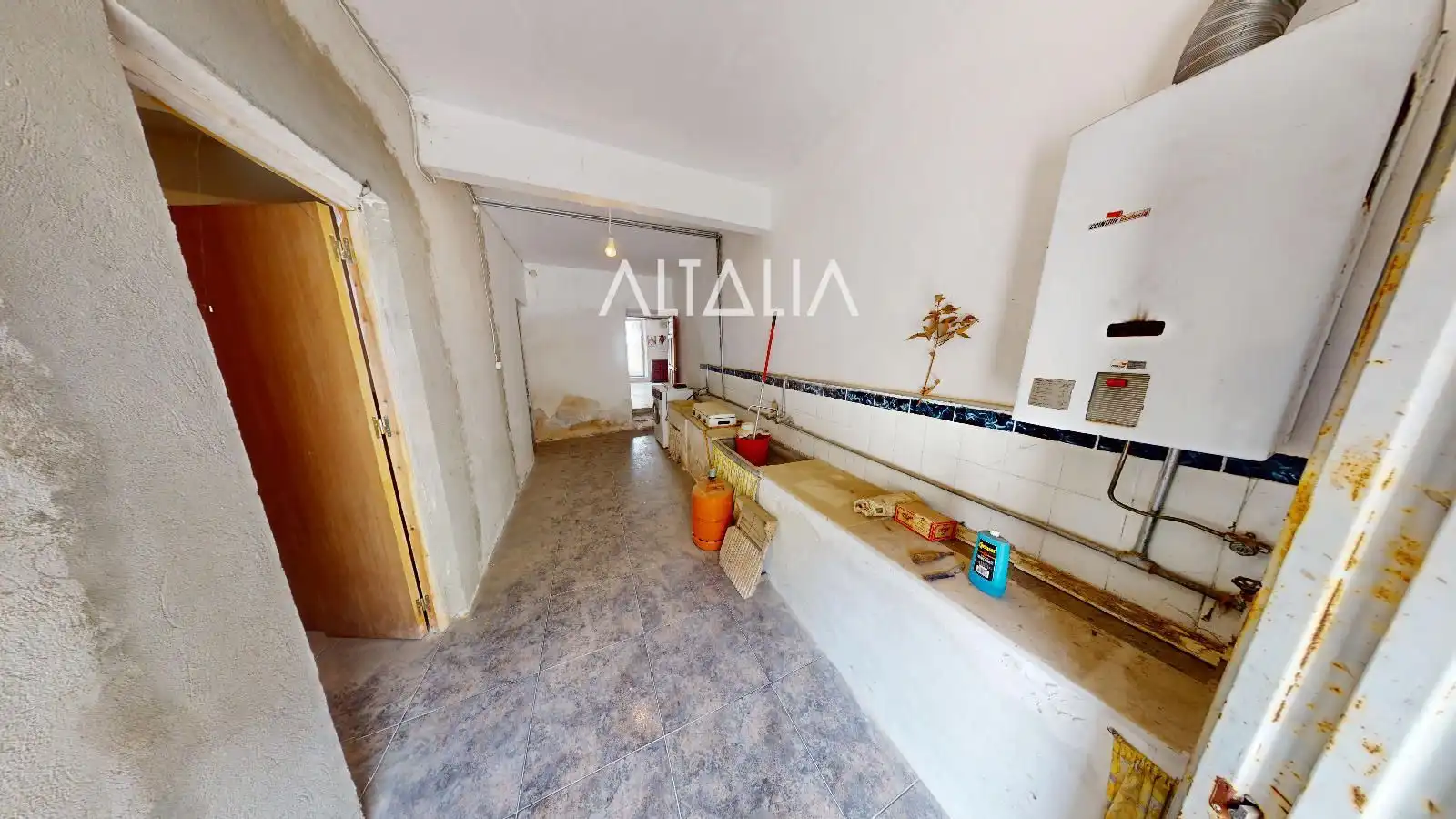 Kitchen of Houses for sale in Poyatos  with Terrace