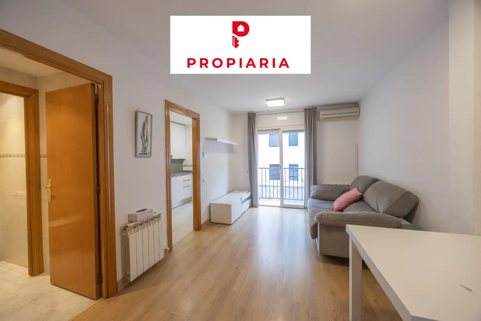 Vista exterior de Piso en venta en Vallirana con Aire acondicionado, Calefacción y Parquet