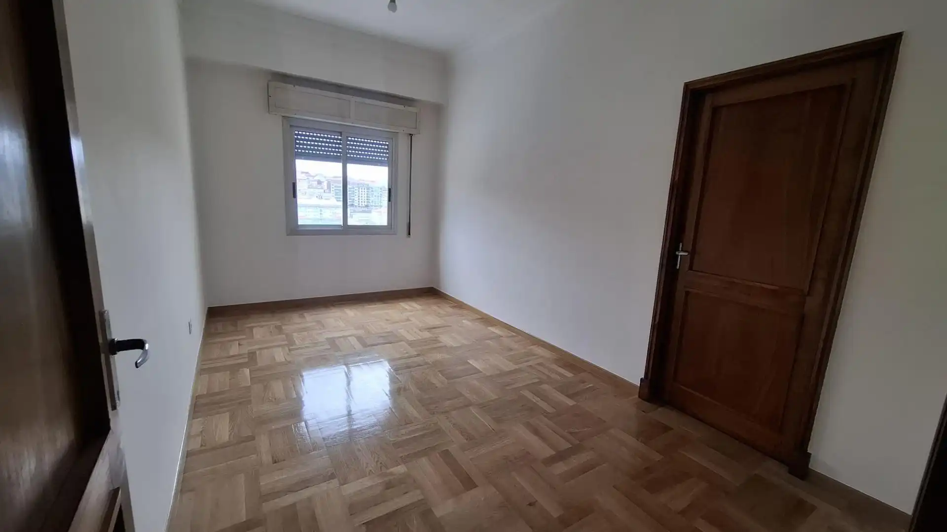 Bedroom of Flat for sale in Ourense Capital   with Parquet flooring, Storage room and Balcony