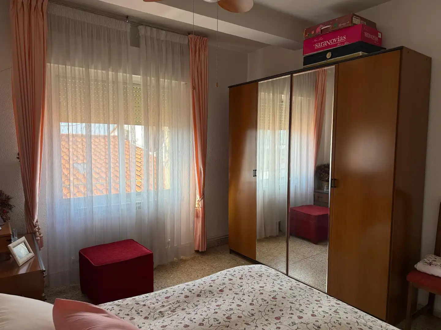 Dormitori de Casa adosada en venda en Jarandilla de la Vera amb Calefacció i Traster