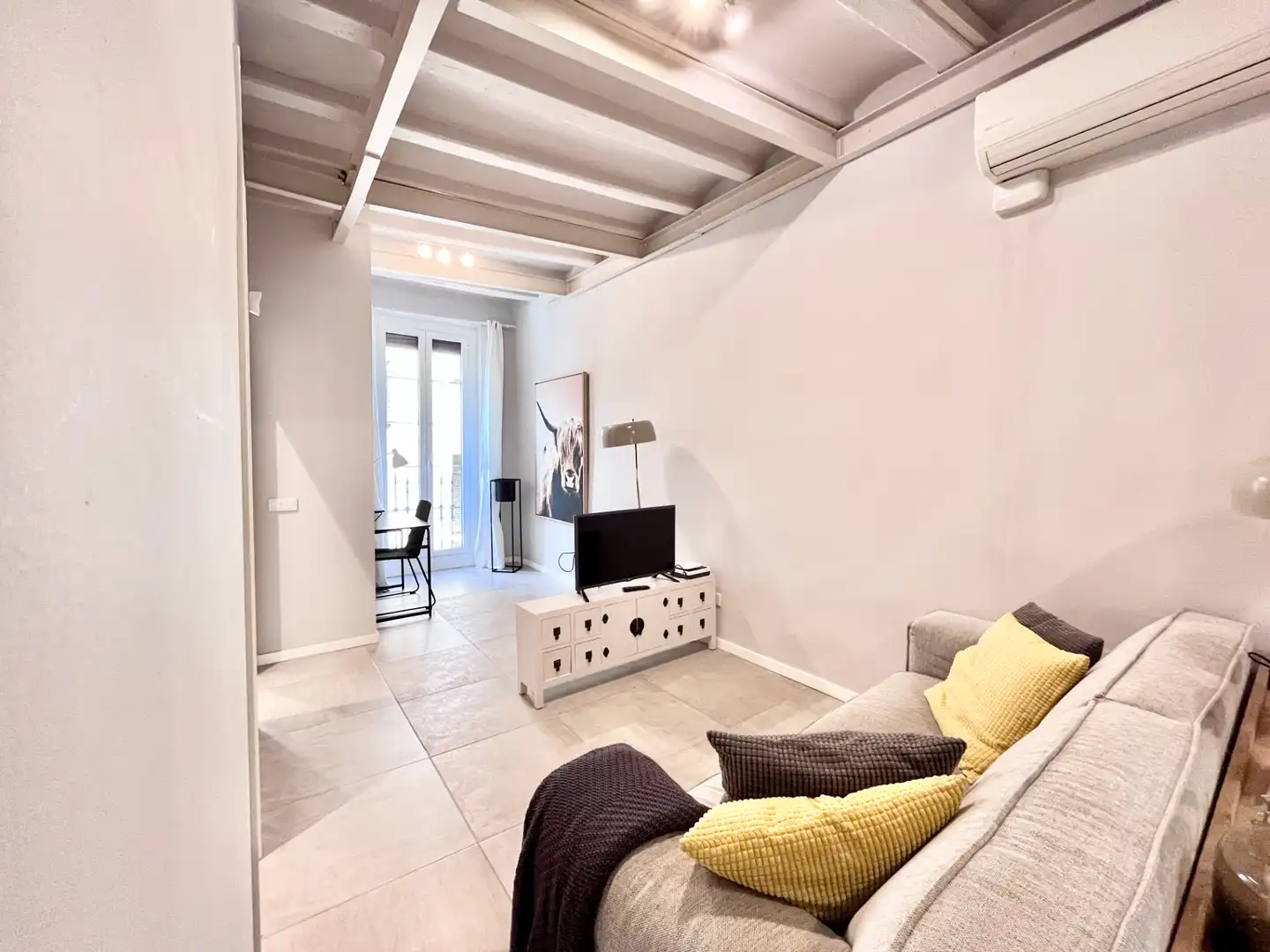 Sala de estar de Piso en venta en Barcelona con Aire acondicionado, Parquet y Amueblado