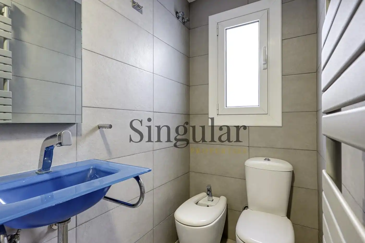 Badezimmer von Dachboden zur Miete in Barcelona mit Klimaanlage, Heizung und Privatgarten