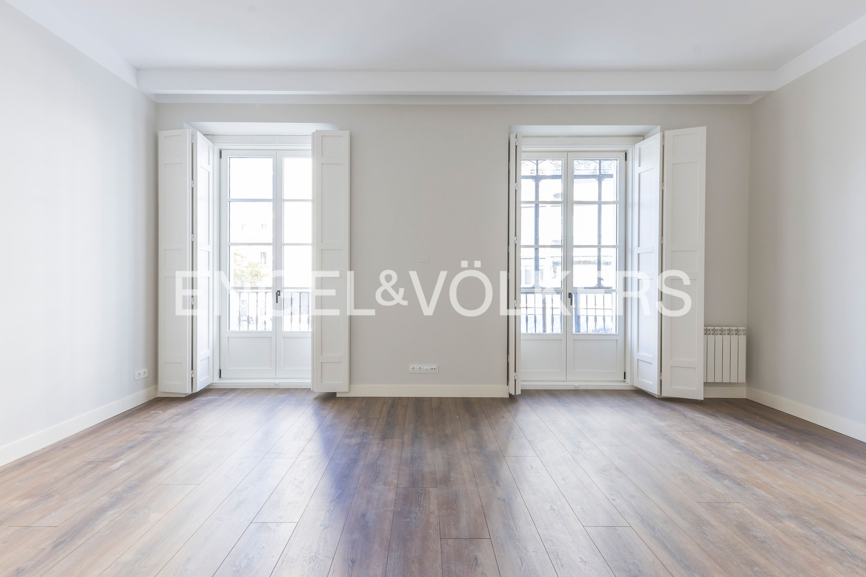 Sala d'estar de Apartament en venda en  Madrid Capital amb Aire condicionat, Calefacció i Parquet