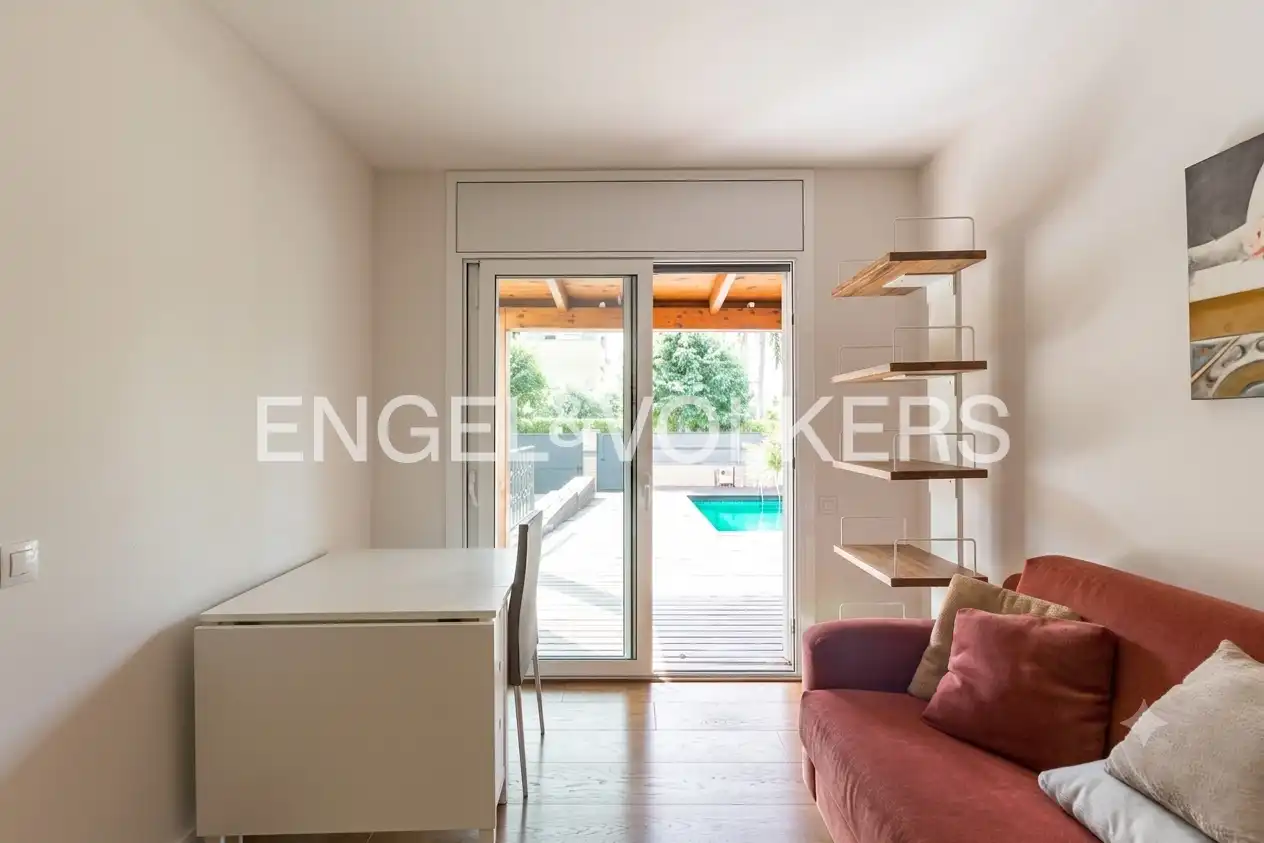 Balcony of Country homes for sale in Vilanova i la Geltrú  with Air Conditioner, Heating and Private garden