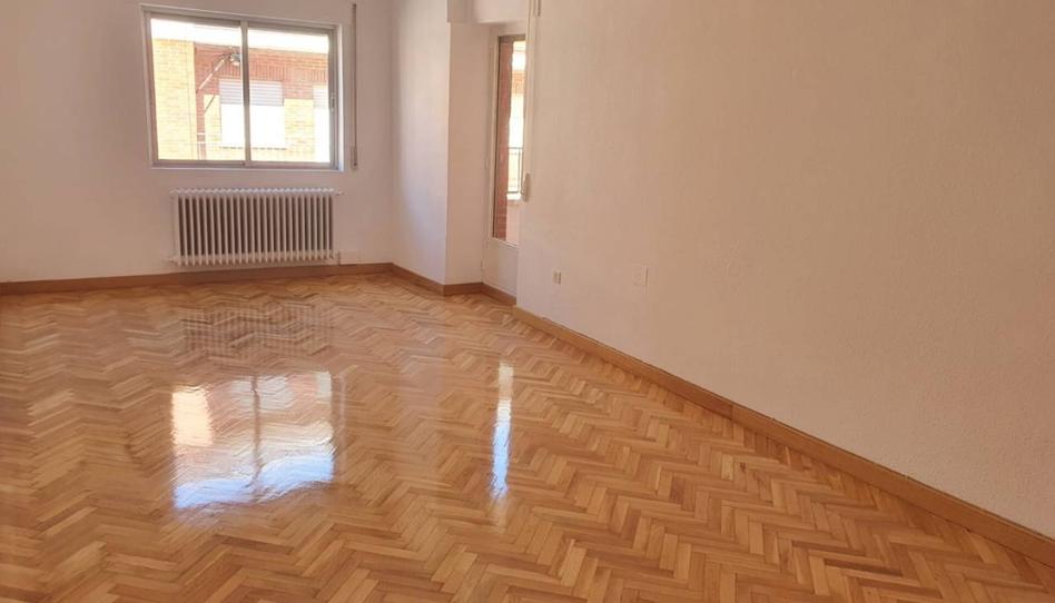 Photo 1 of Flat for sale in Reino de Leon, 5, Ciudad Rodrigo, Salamanca