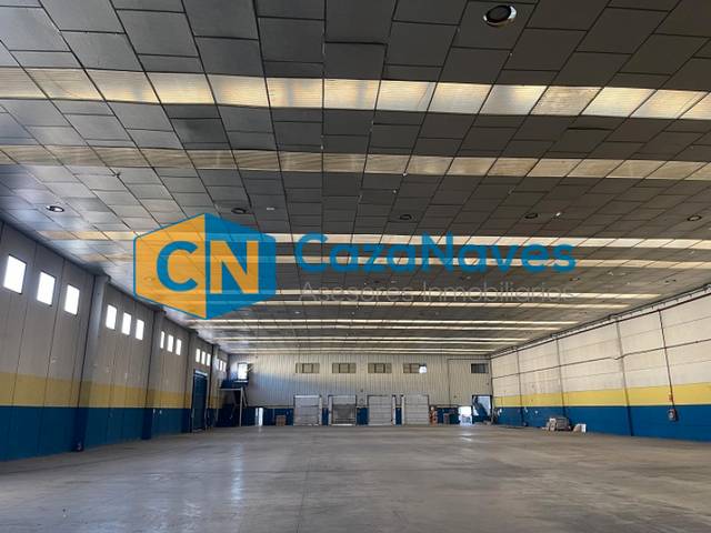 Nave industrial en Alquiler en Barrio de la Estación