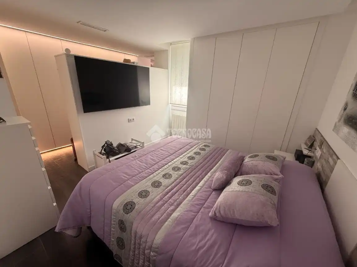 Schlafzimmer von Wohnung zum Verkauf in Madrid mit Klimaanlage, Heizung und Alarm