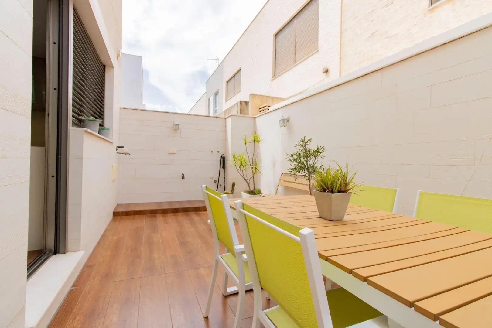 Terrace of Houses for sale in Quart de Poblet