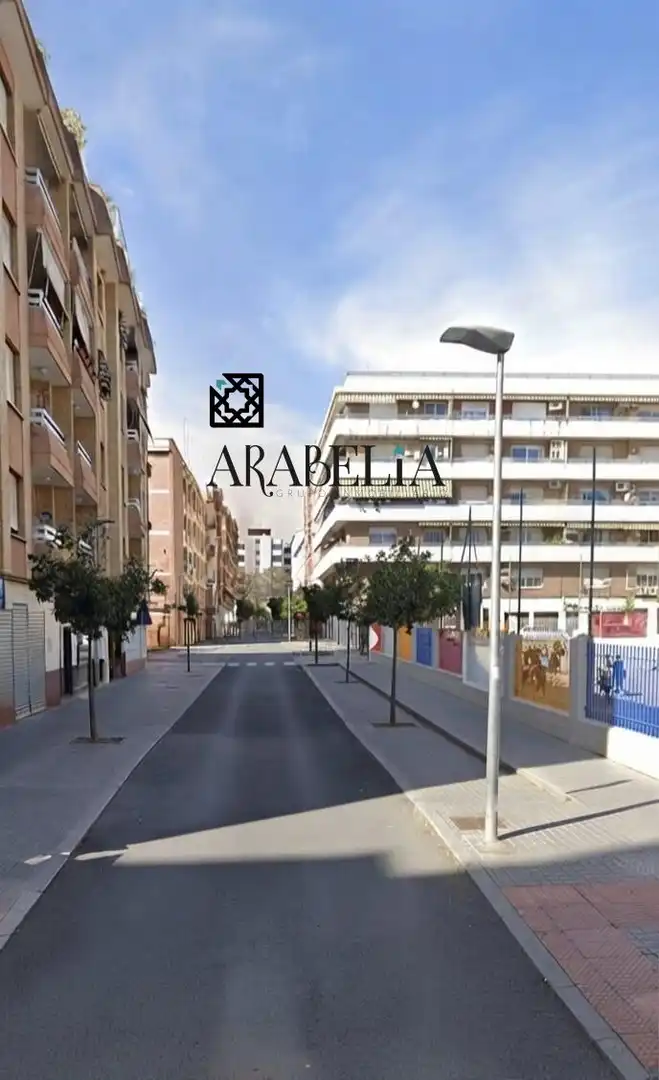 Pis amb ascensor en venda a Poniente-Sur
