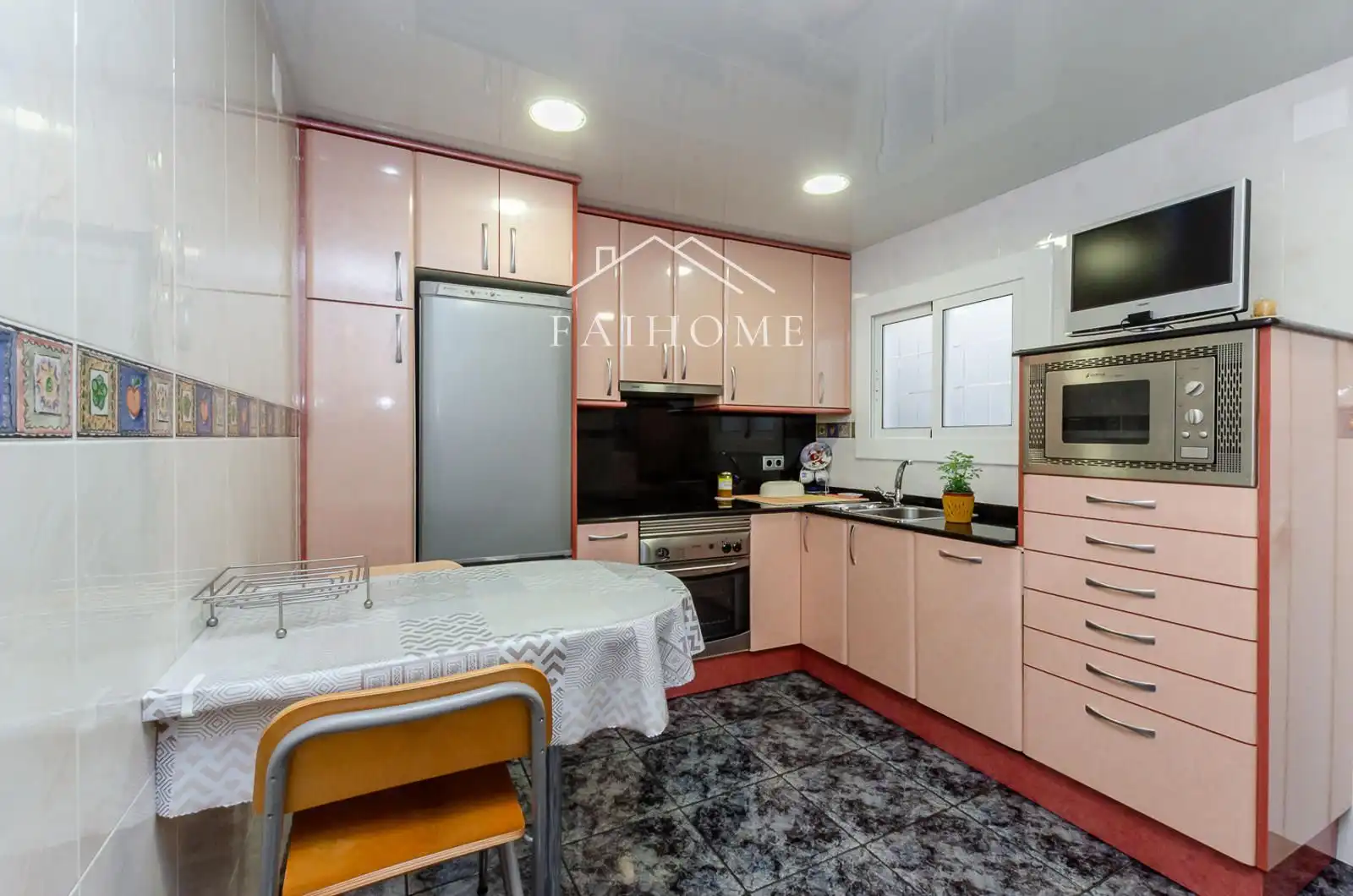 Cocina de Piso en venta en Badalona con Aire acondicionado, Calefacción y Terraza