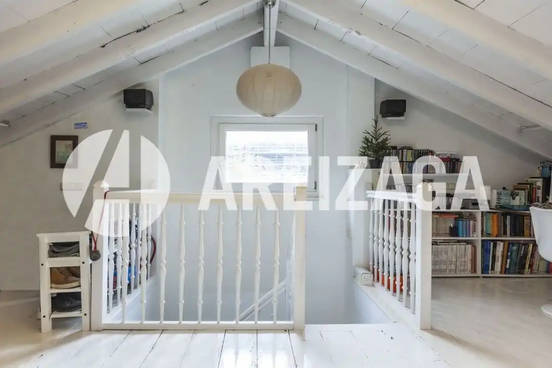 Habitación de Casa o chalet en venta en Donostia - San Sebastián  con Calefacción, Jardín privado y Terraza
