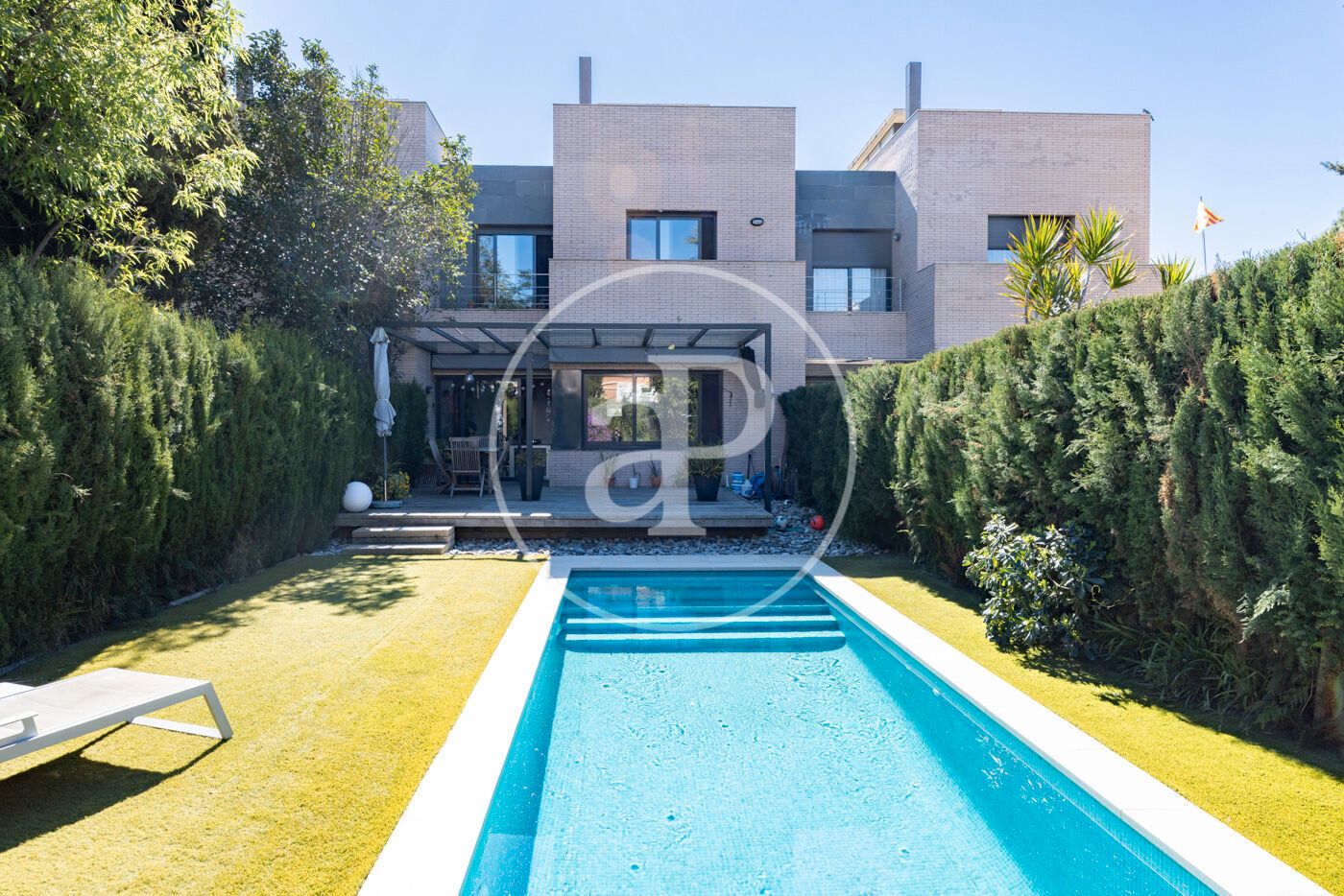 Jardí de Casa o xalet en venda en Premià de Mar amb Aire condicionat, Calefacció i Jardí privat