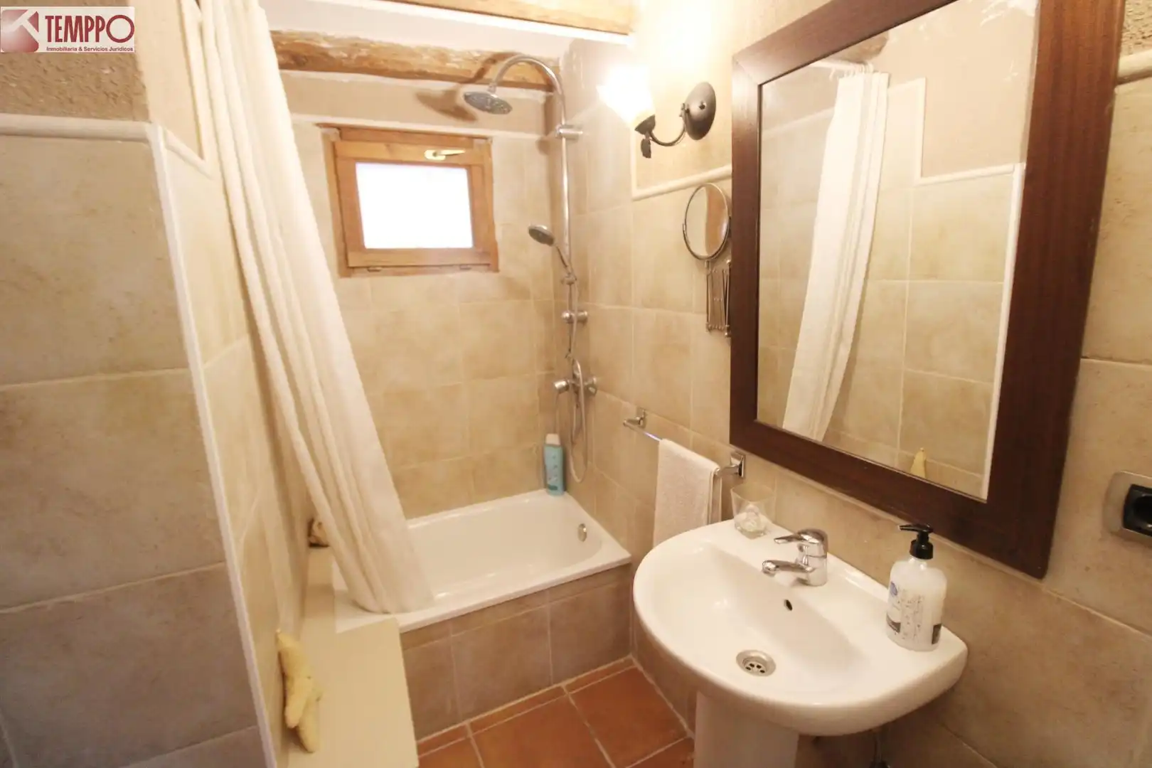 Badezimmer von Country house zum Verkauf in Vilabella